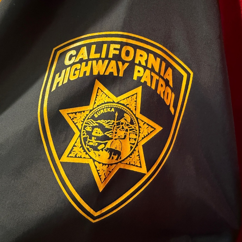 Official CHP California Highway Patrol Police Call-Out Windbreaker Jacket - Picture 9 of 10